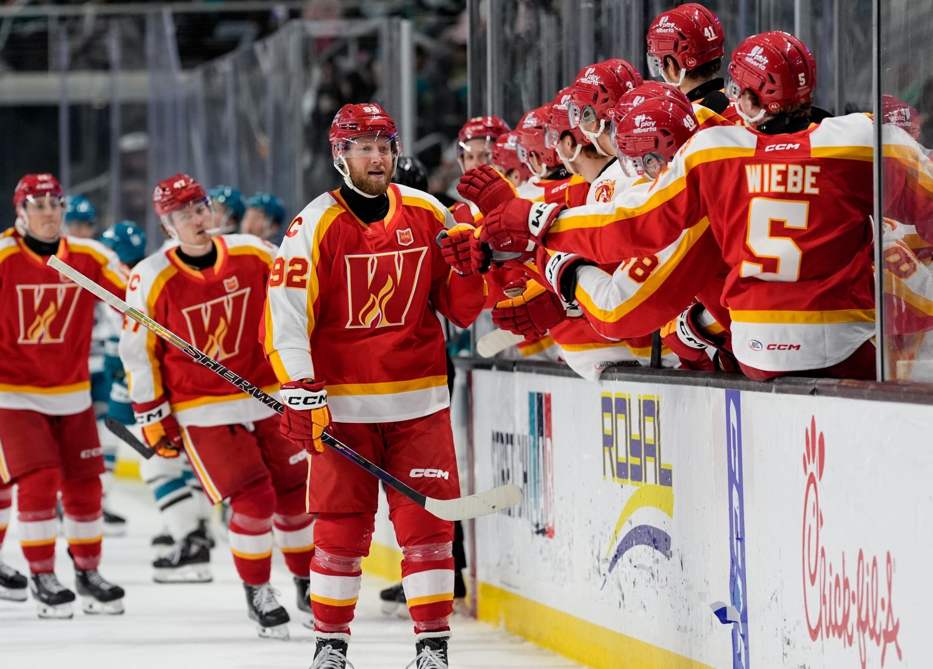 Wranglers Beat Barracuda In Barn Burner